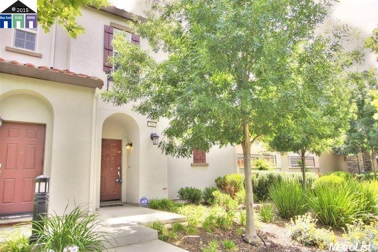 284 W Adoncia Drive, Mountain House, CA 95391