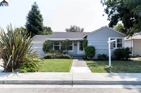 2231 Vegas Ave, Castro Valley, CA 94546