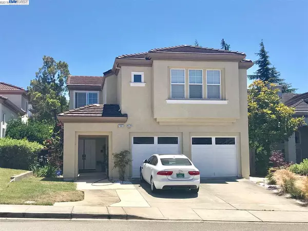 7991 Pineville Cir, Castro Valley, CA 94552