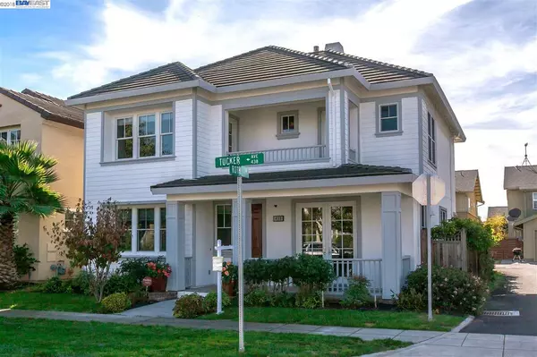 438 Tucker Ave, Alameda, CA 94501