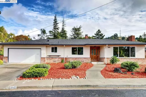 2342 Lakeview Dr, San Leandro, CA 94577