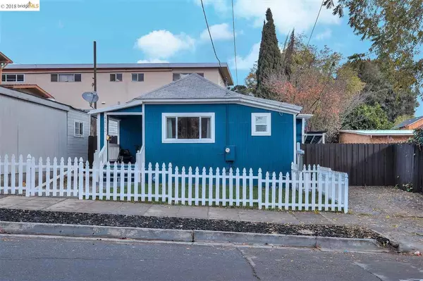 Oakland, CA 94601,4410 San Carlos Ave