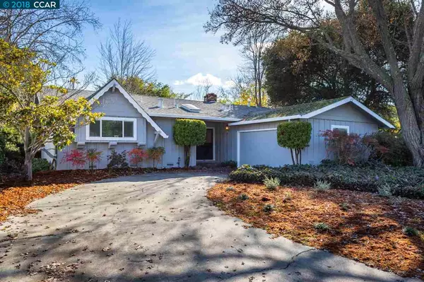 23 Lynch Ct, Moraga, CA 94556