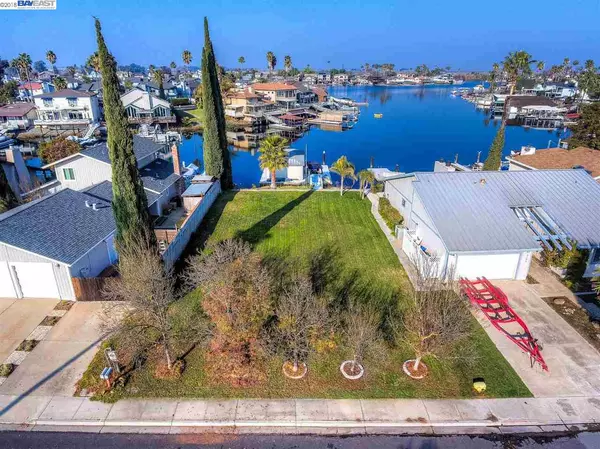 5135 Discovery Pt, Discovery Bay, CA 94505