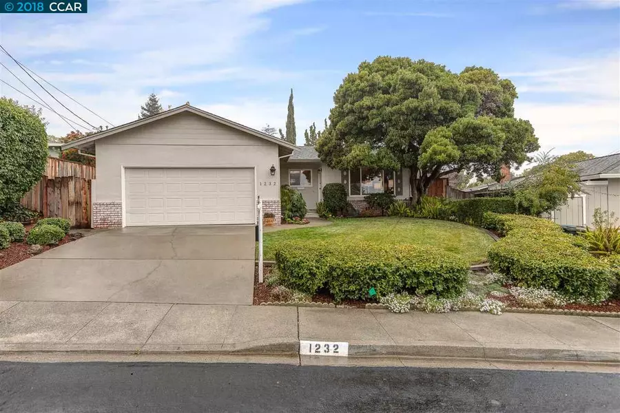 1232 Rolling Hill Ct, Martinez, CA 94553