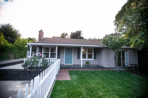 22569 Center St, Hayward, CA 94541