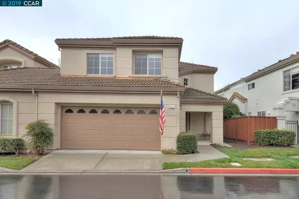 922 Vista Pointe Dr, San Ramon, CA 94582