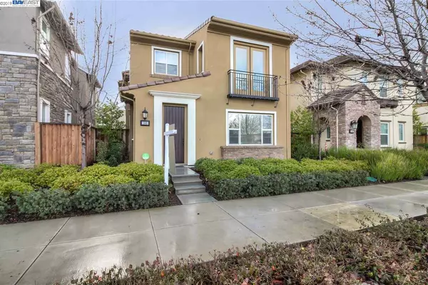 105 Gatekeeper Rd, San Ramon, CA 94582