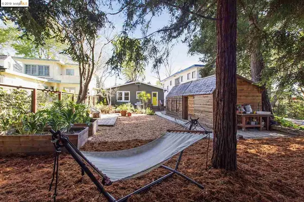 2321 Derby St, Berkeley, CA 94705