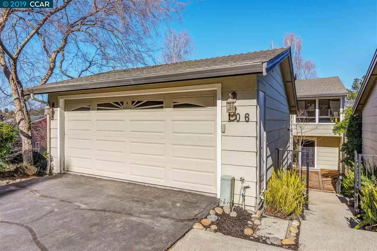 Moraga, CA 94556,106 Alta Mesa