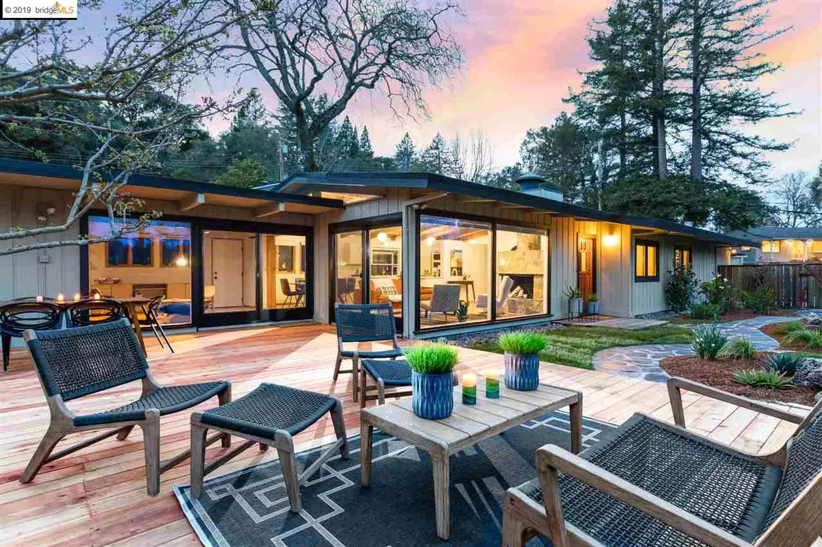 Orinda, CA 94563,19 Loma Vista Drive