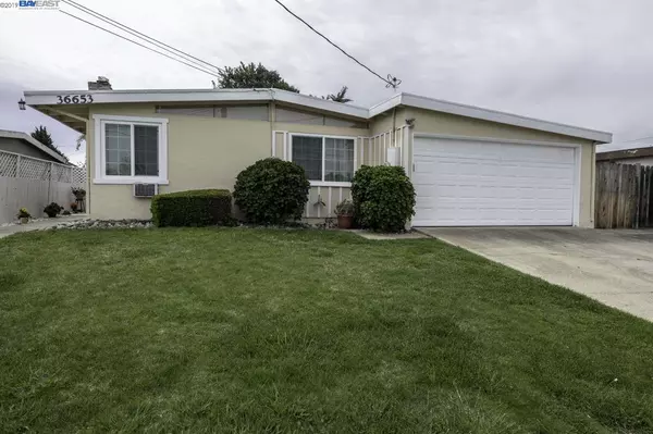 36653 Charles St, Newark, CA 94560