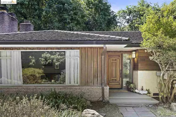 2534 Sheldon Dr, El Sobrante, CA 94803