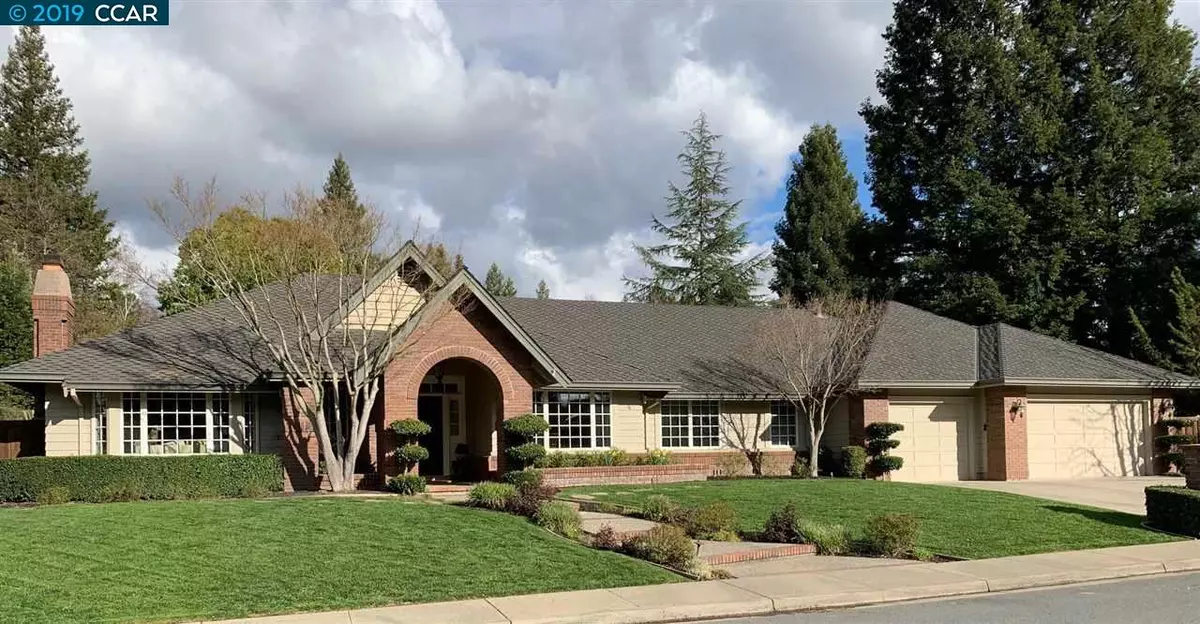 Moraga, CA 94556,4 Brandt Dr