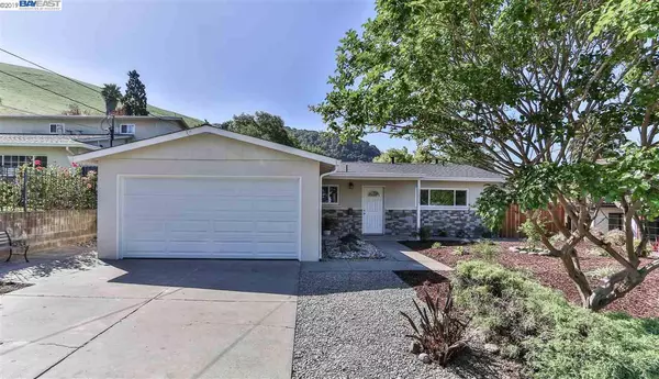 37974 Canyon Heights Dr, Fremont, CA 94536