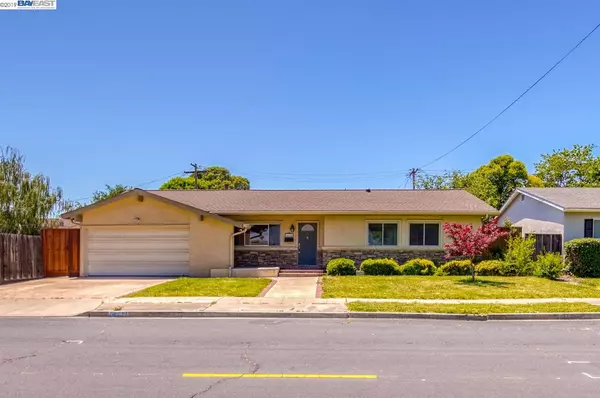 8134 Vomac Rd, Dublin, CA 94568