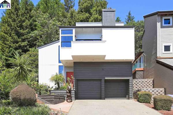 7107 Westmoorland Dr, Berkeley, CA 94705