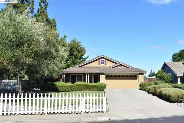 1332 Jayhawk Ln, Livermore, CA 94551