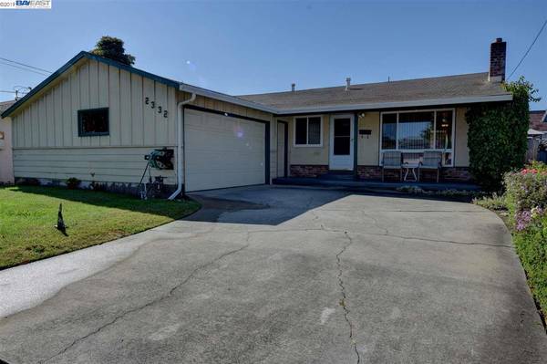 2332 Cryer St, Hayward, CA 94545