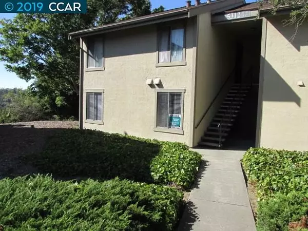 El Sobrante, CA 94803,5312 Ridgeview Cir #9