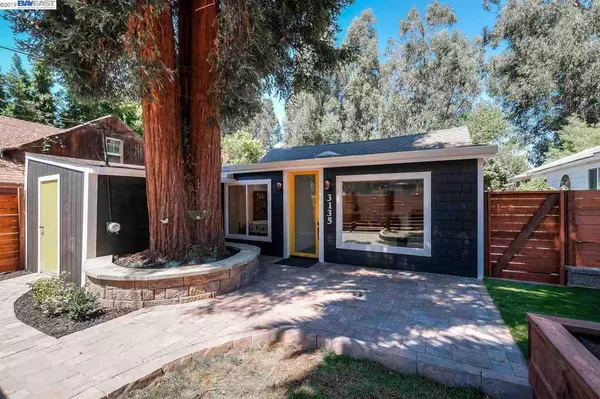 3135 Courtland Ave, Oakland, CA 94619