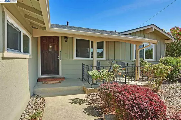 Hayward, CA 94545,1741 Dove Court