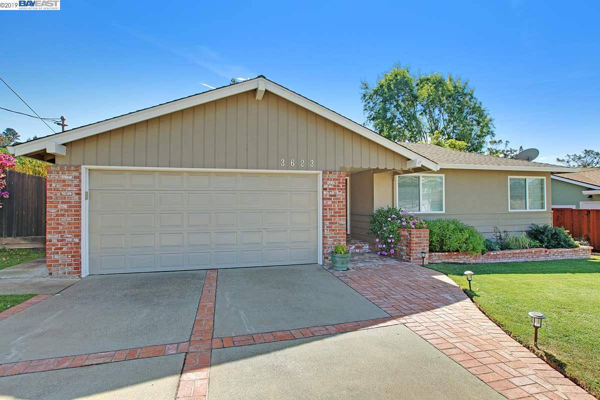 3623 Arcadian Dr, Castro Valley, CA 94546