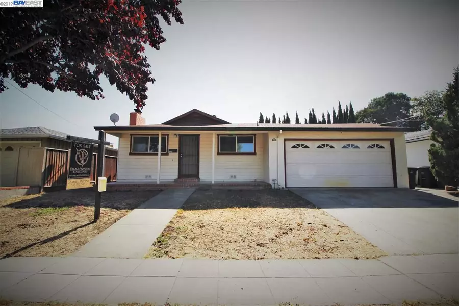 1266 Roosevelt Ave, Hayward, CA 94544