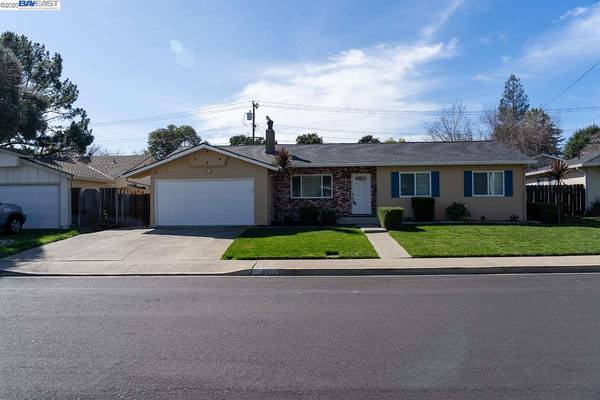 8650 Edenberry Pl, Dublin, CA 94568