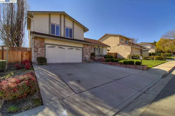 Pleasanton, CA 94588,7450 Alder Ct