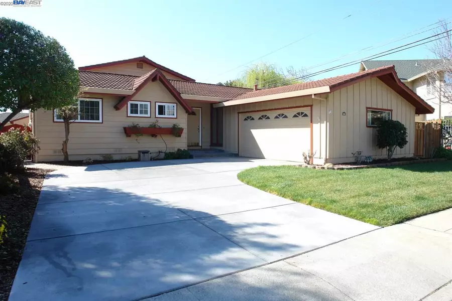 38123 Holland Ave, Fremont, CA 94536