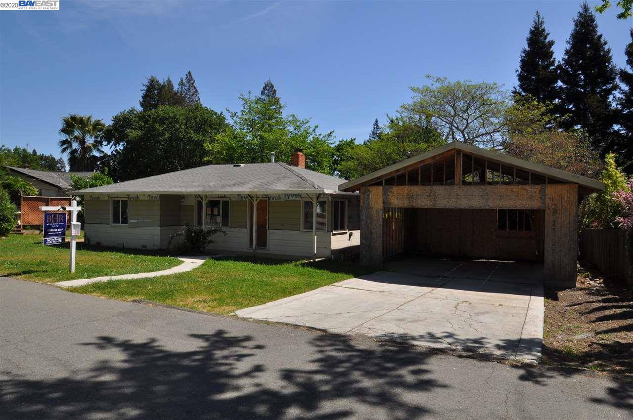 40 Iris Ln, Walnut Creek, CA 94595