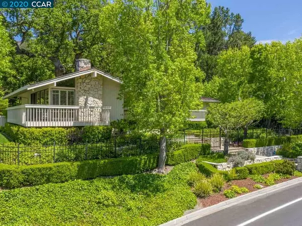 412 Dalewood Dr, Orinda, CA 94563