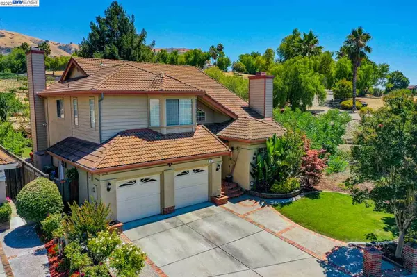 994 Hunter Ln, Fremont, CA 94539