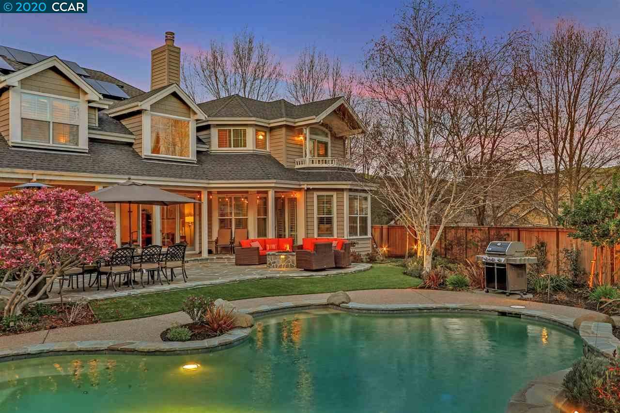 19 Maplewood Dr, Danville, CA 94506