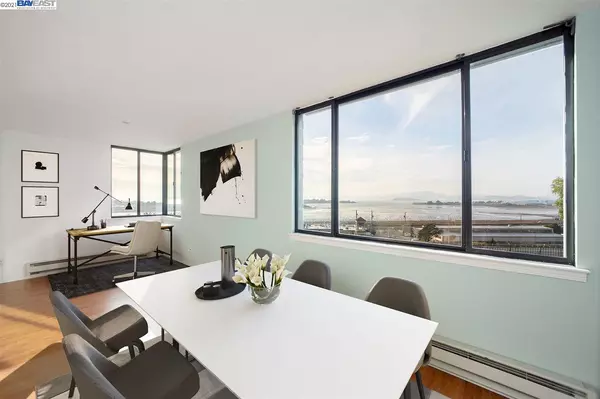 555 Pierce St #245, Albany, CA 94706