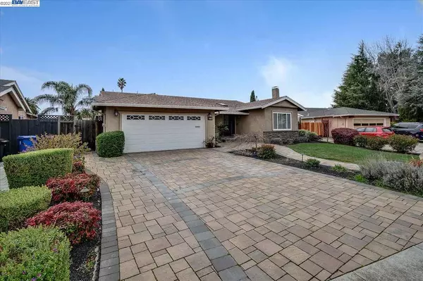 35106 Rugby Pl, Newark, CA 94560