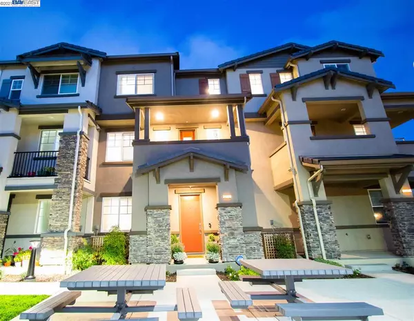 216 Spring Harvest Road, Hayward, CA 94544