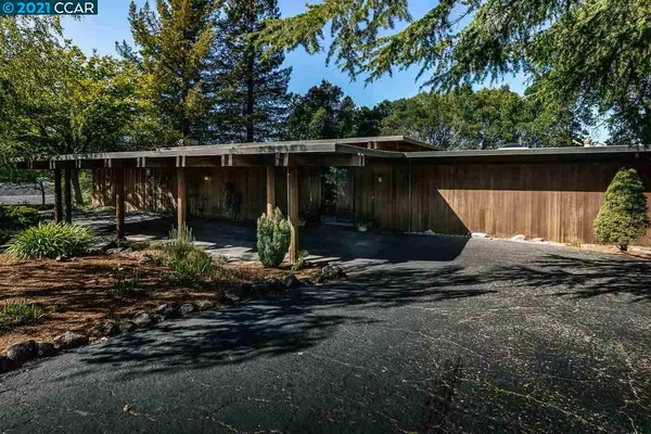 527 Tahos Rd, Orinda, CA 94563