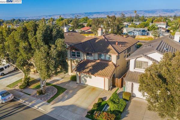 32429 Seaside Dr, Union City, CA 94587