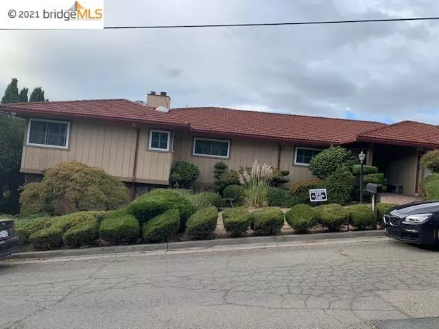 Oakland, CA 94605,10336 Greenview Dr