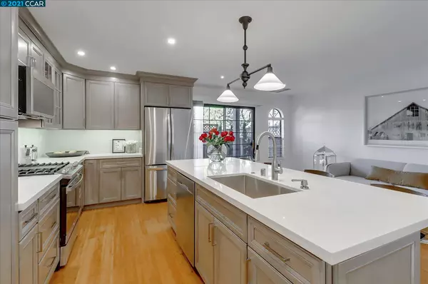 233 Shelley Ave #B, Campbell, CA 95008