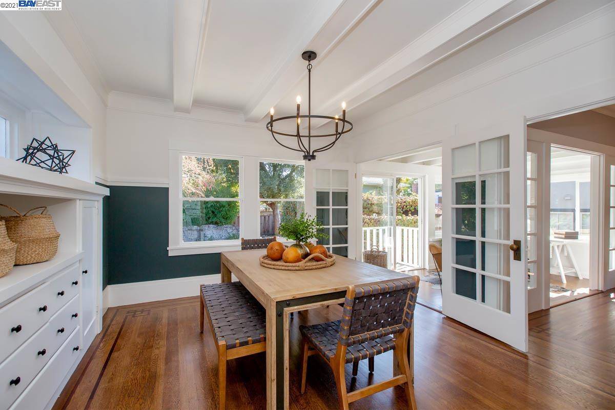 1506 Fernside Blvd, Alameda, CA 94501