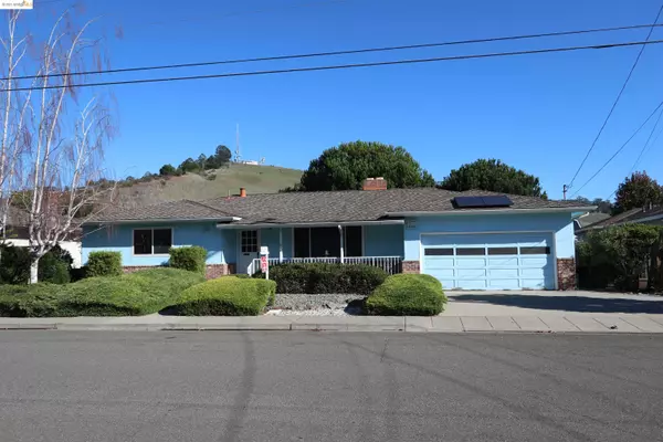 2474 Lakeview Dr, San Leandro, CA 94577