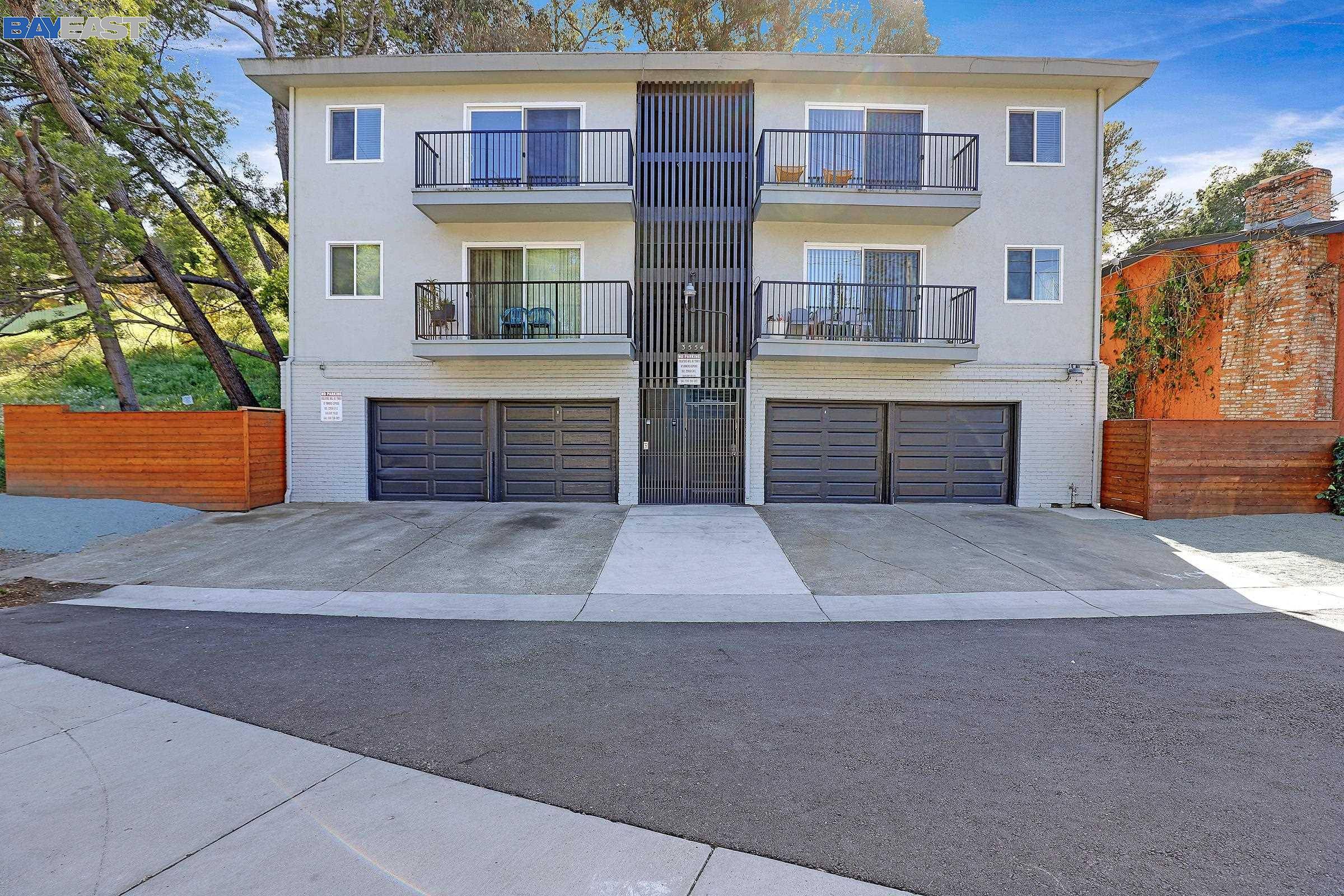 3554 Pierson St, Oakland, CA 94619
