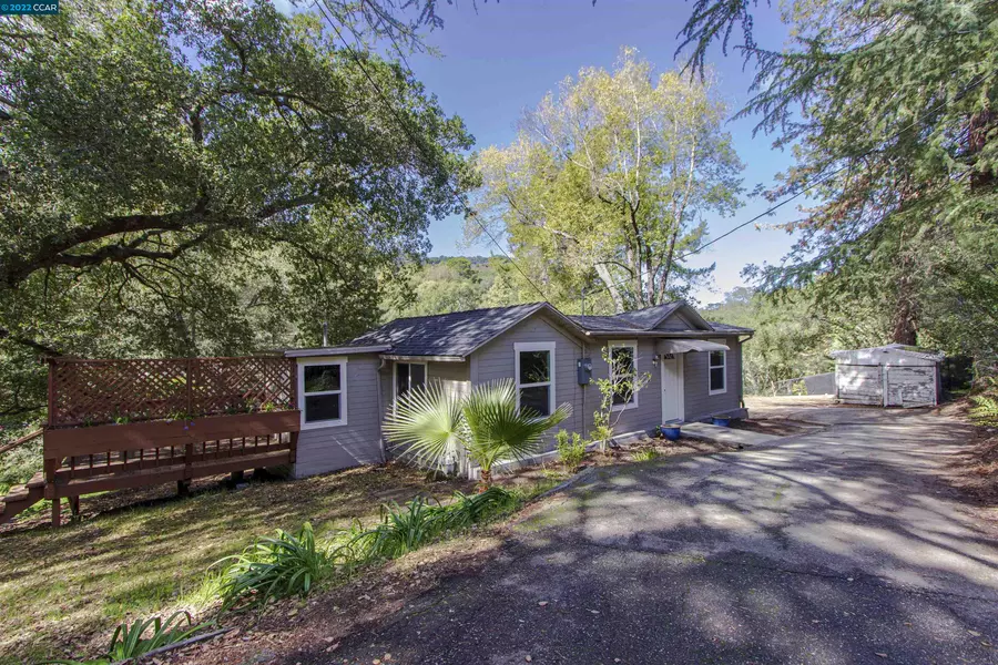 1711 Reliez Valley, Lafayette, CA 94549