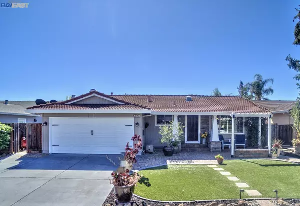 Pleasanton, CA 94588,6276 Robin Ct