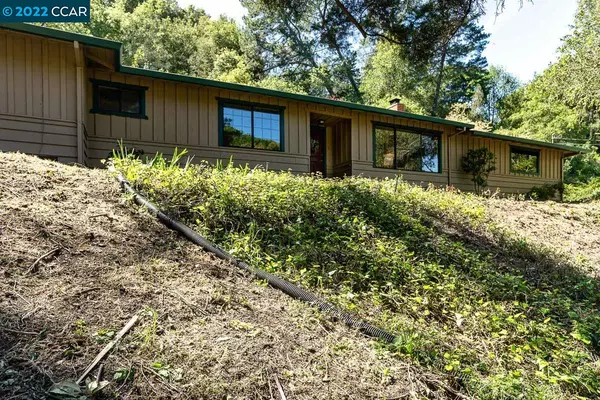 Orinda, CA 94563,17 Easton Ct