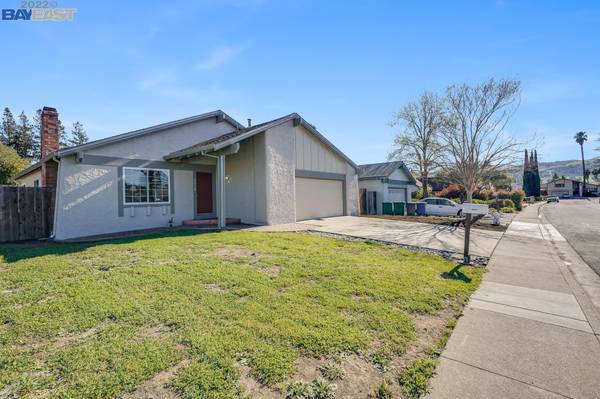 3330 Loreto Dr, San Ramon, CA 94583