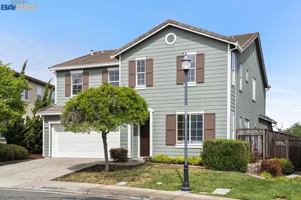 5721 Oakmont Drive, Richmond, CA 94806